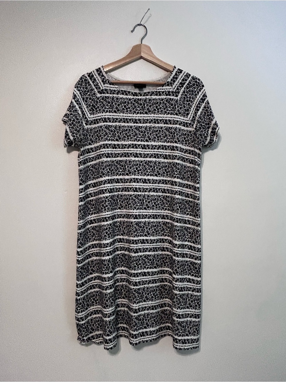 J.Jill Black & White Striped Abstract Print Shift Dress Size 12/L